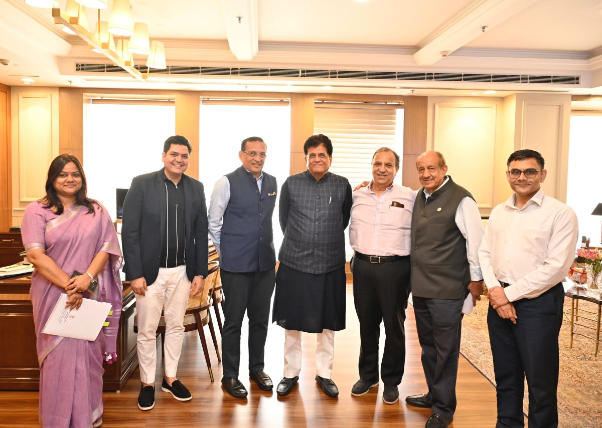 AEPC Chairman, Minister discuss US tariffs